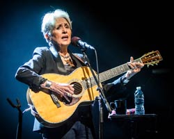 mejores guitarristas joan baez